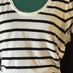 WHBM Striped Tee L – Ruched Sides + Satin Scoop Neckline/Shoulder Detail